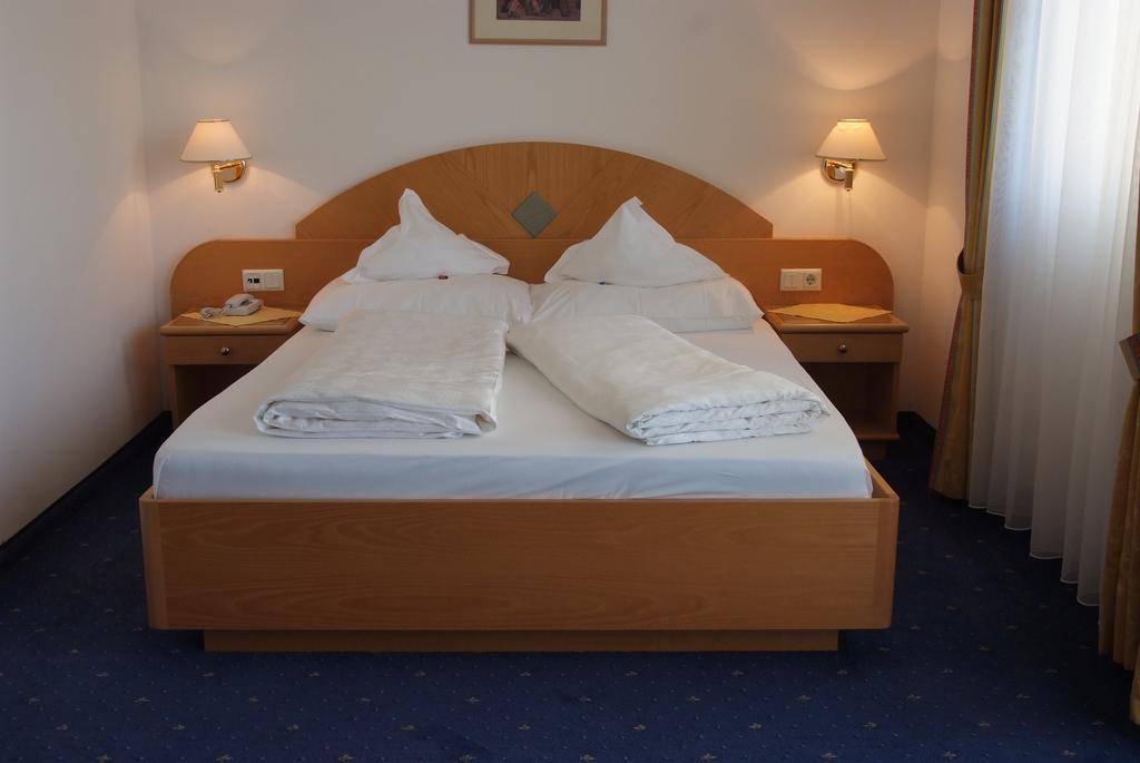 Seehotel Sparer Appiano Sulla Strada Del Vino Δωμάτιο φωτογραφία
